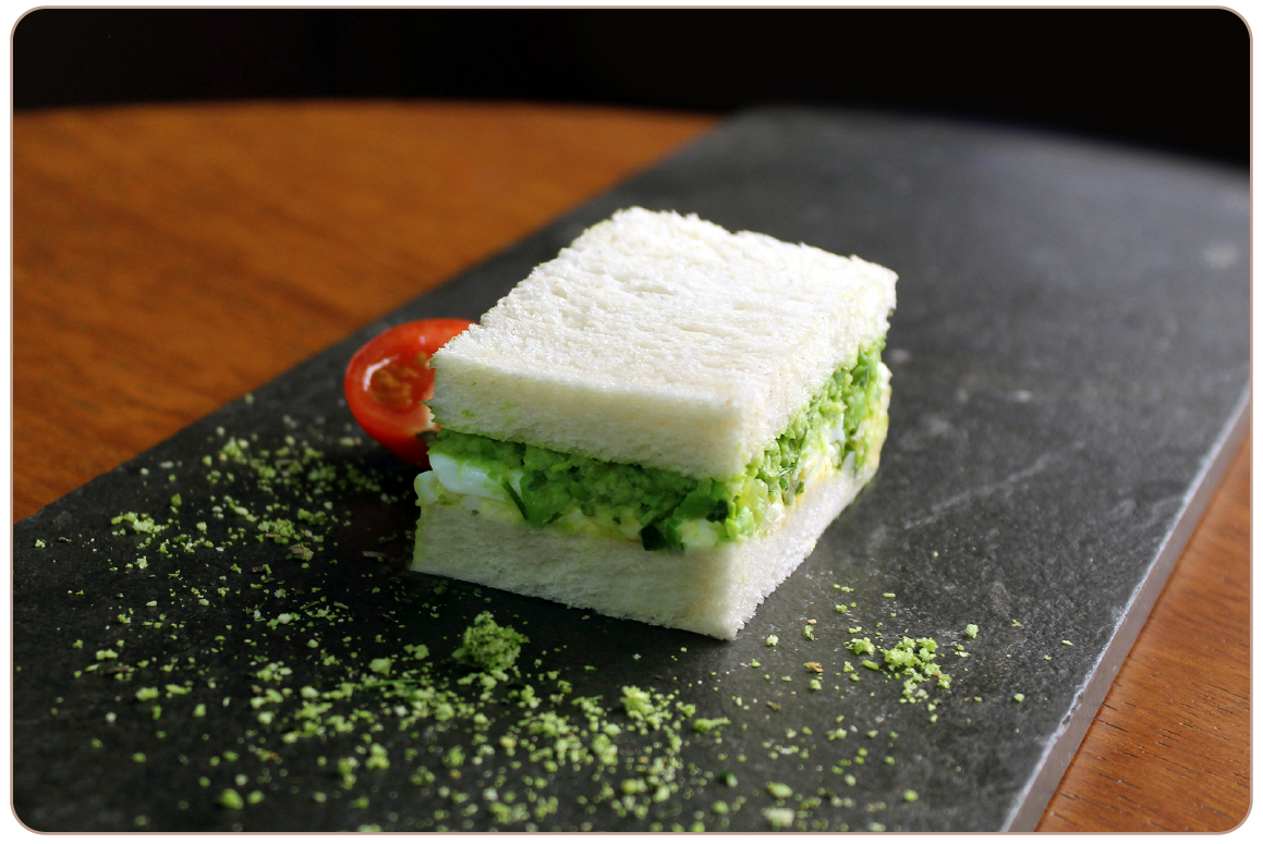 Finger huevo al dill (24 unidades)