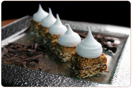 Pastelito hojarasca manjar (20 unidades)