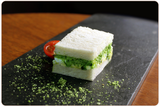 Finger huevo al dill (24 unidades)