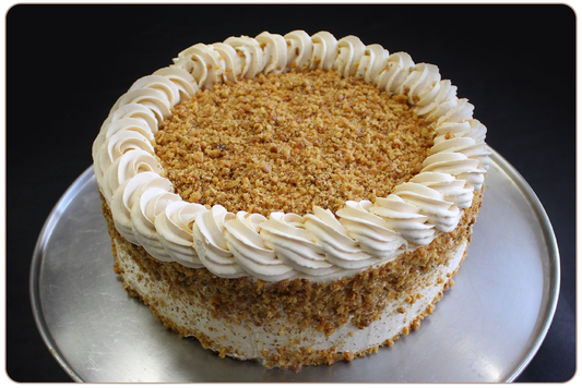 Torta manjar lucuma nuez