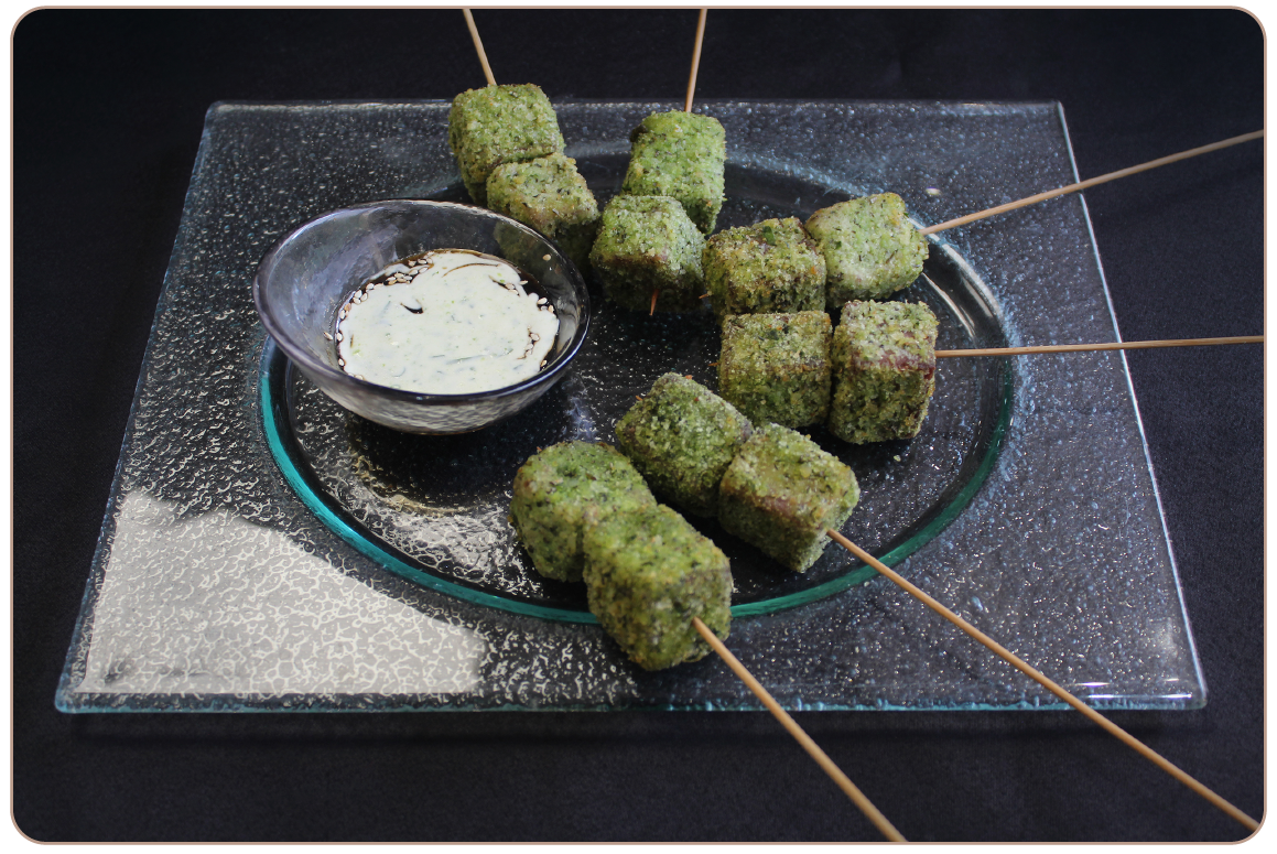 Brocheta de res a las finas hierbas (25 unidades)